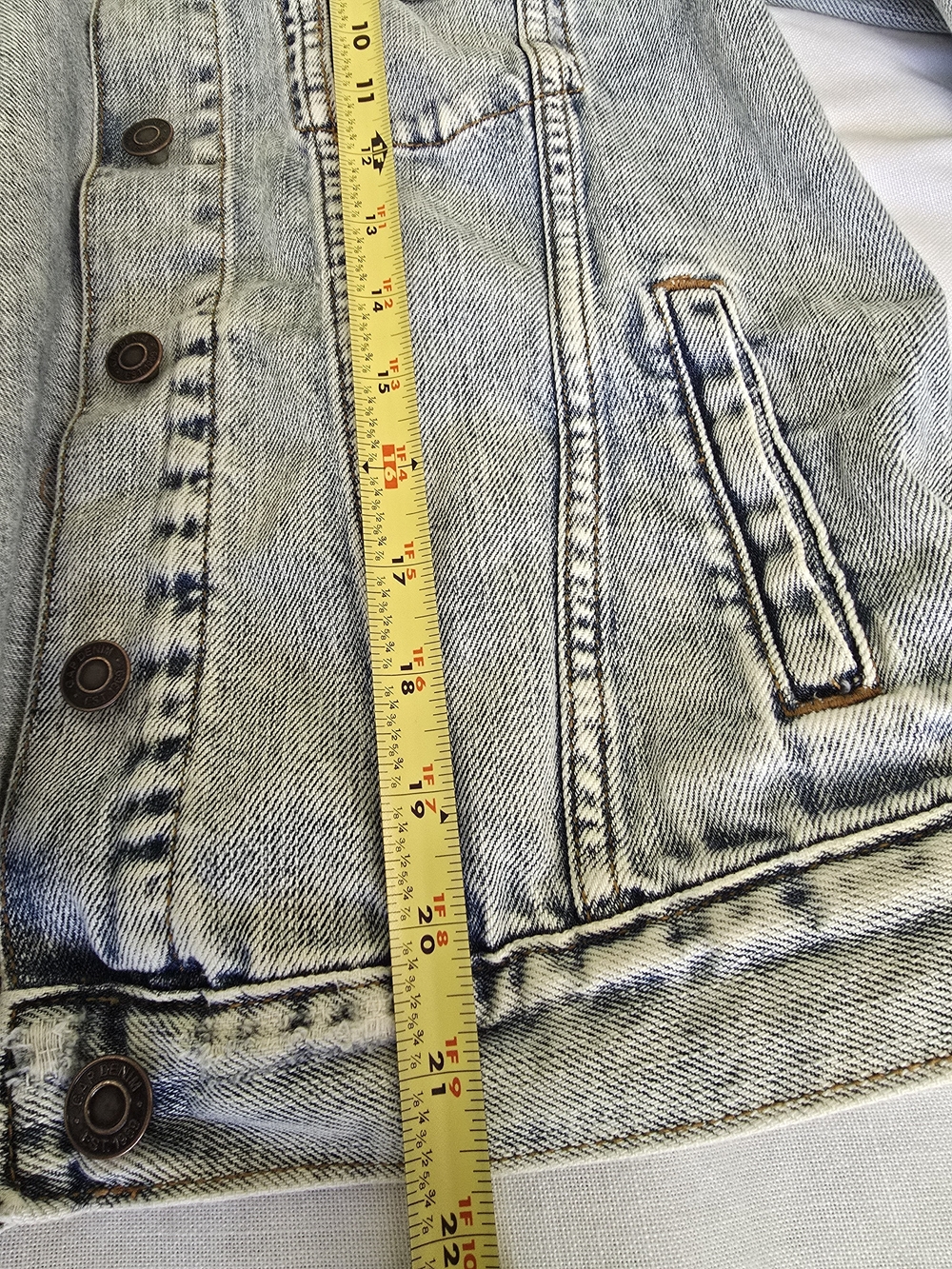GAP Light Blue Denim Jacket with Contrast Stitching Sz S - Picture 5 of 6